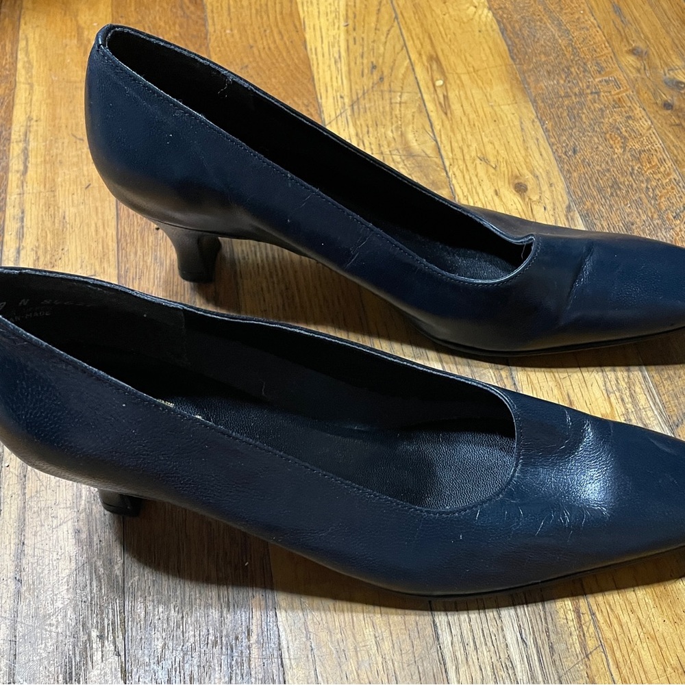 California Magdesians Vintage Kitten Heels Leather Navy 9N Corpcore Minimalist